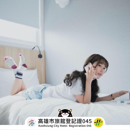 Single Inn-Kaohsiung Station Экстерьер фото