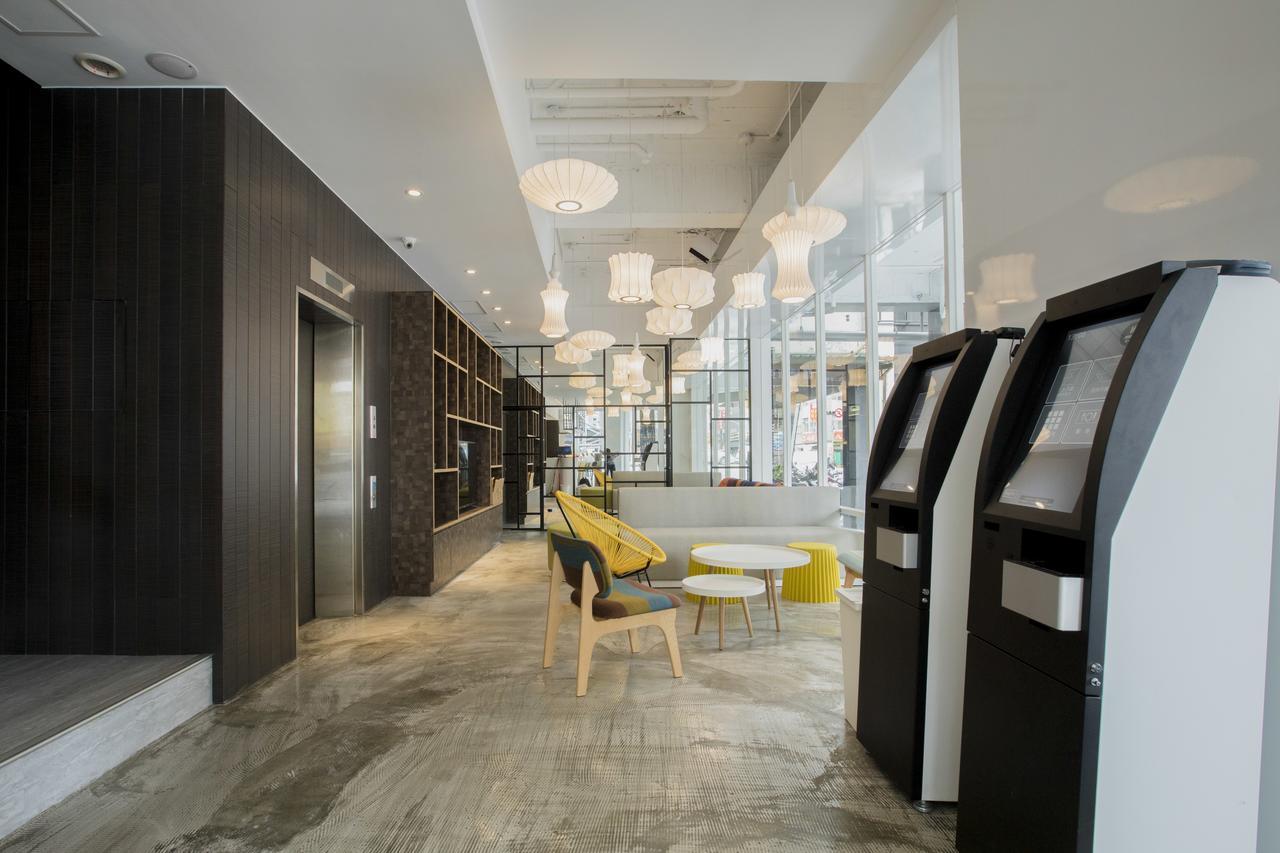 Single Inn-Kaohsiung Station Экстерьер фото