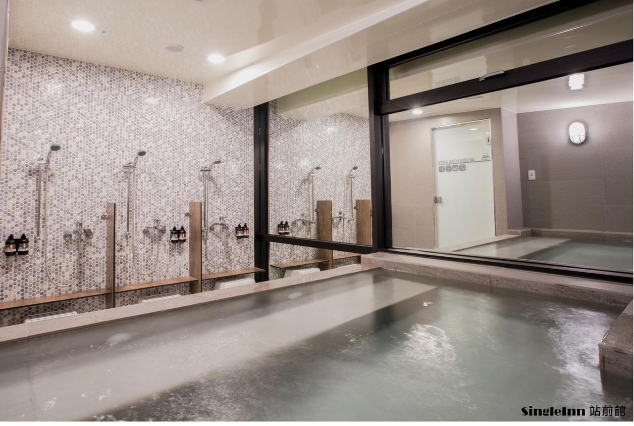 Single Inn-Kaohsiung Station Экстерьер фото